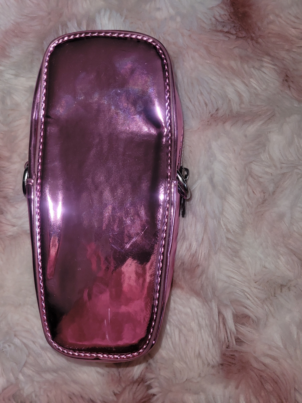 Metallic Pink Retro Phone-Shaped Zipper Shoulder Bag - Picture 3 of 8